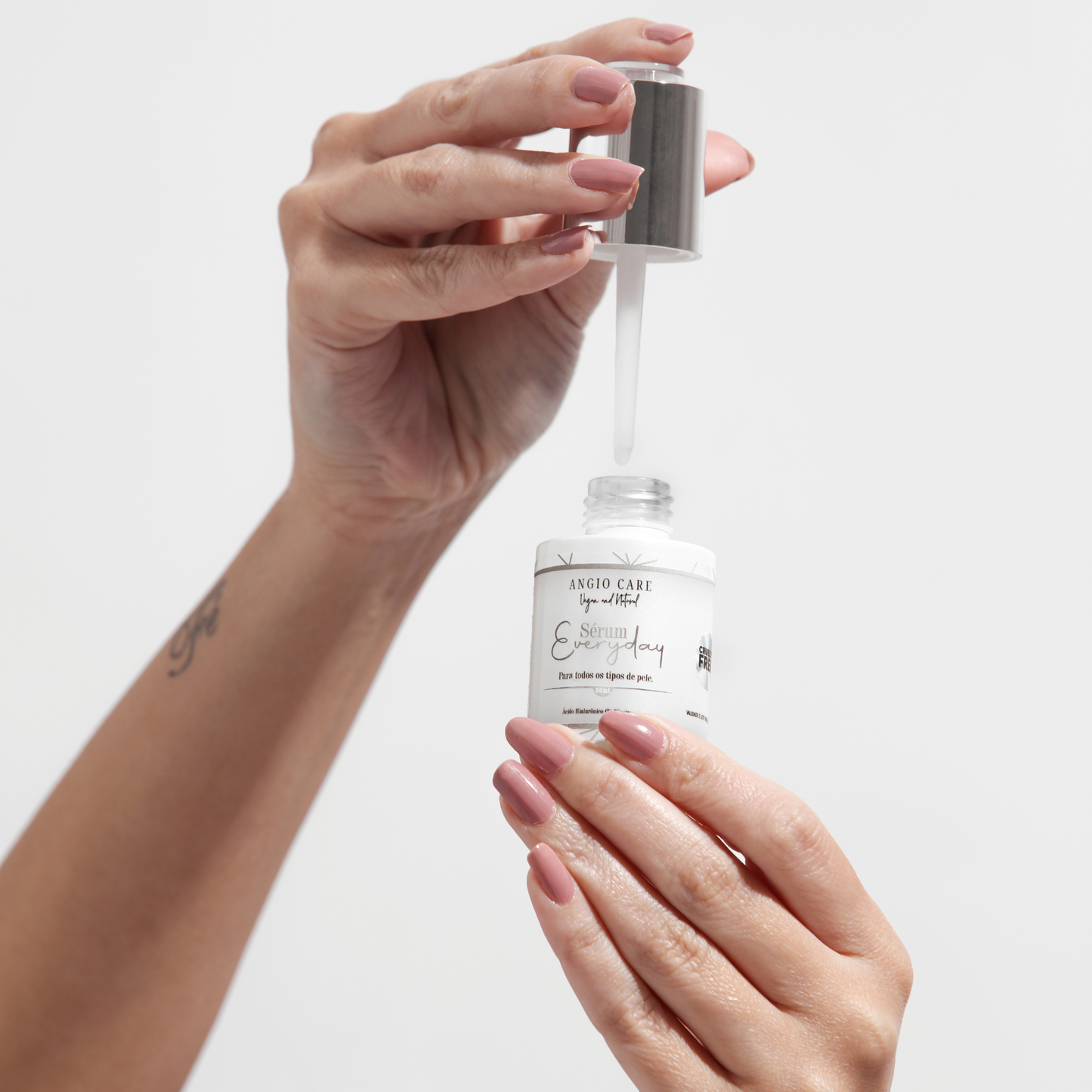 Sérum Hidratante Facial | Anti-idade e Iluminador